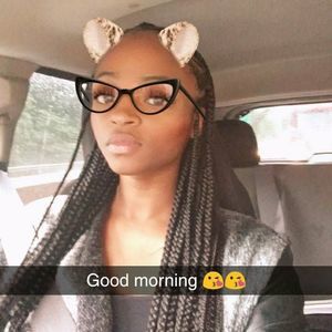 Meet your Posher, Desirae